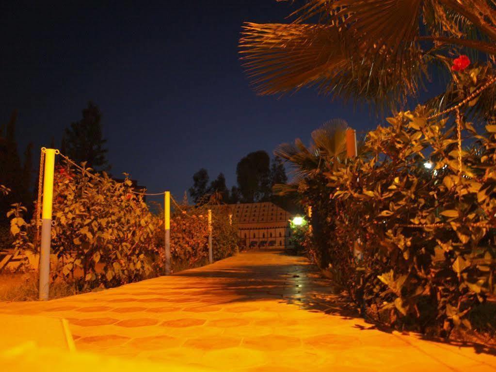 Hotel Saint Antoine Tafraout Exterior photo